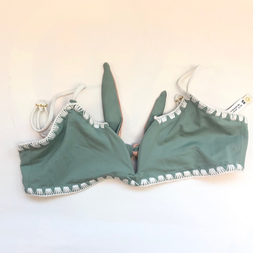 KOA Swim Bikini Top size xs